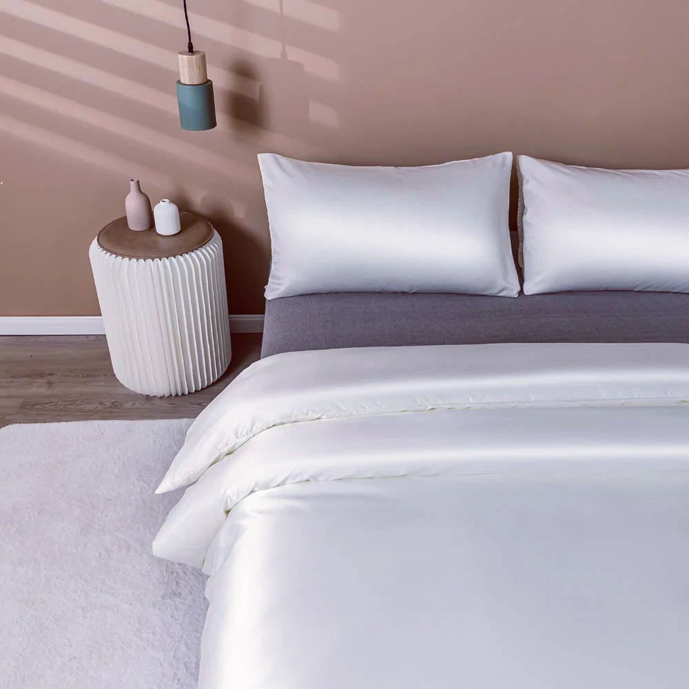 Cunda Series 210 TC Single Plain Satin Duvet Cover Set